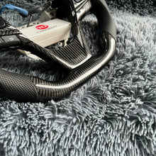 Lade das Bild in den Galerie-Viewer, TTD Craft Toyota 2014-2017 Camry 2013-2018 Harrier Carbon Faserlenkrad