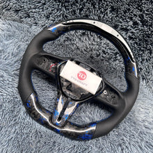 Carregar imagem no visualizador da galeria, Volante de fibra de carbono TTD Craft Infiniti 2018-2023 Q50