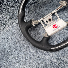 Carregar imagem no visualizador da galeria, Volante de fibra de carbono Mustang TTD Craft 1999-2004