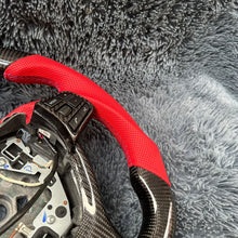 Lade das Bild in den Galerie-Viewer, TTD Craft BMW F10 F11 F07 F06 F12 F13 F01 F02 F03 F04 Kohlefaserlenkrad