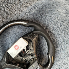 Carregar imagem no visualizador da galeria, Volante de fibra de carbono TTD Craft BMW SÉRIE 5 E60 E61 E65