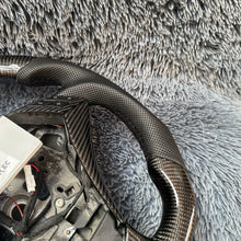Cargar imagen en el visor de la galería, TTD Craft BMW SERIE 5 E60 E61 E65 Volante de Fibra de Carbono