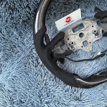 Carregar imagem no visualizador da galeria, TTD Craft Cadillac 2020-2024 CT4 CT4-V Blackwing / CT5 CT5-V Blackwing / 2019-2024 XT4 Volante de fibra de carbono