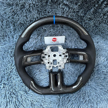 Carregar imagem no visualizador da galeria, Volante de fibra de carbono TTD Craft 2018-2023 Mustang