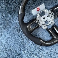 Carregar imagem no visualizador da galeria, Volante de fibra de carbono TTD Craft 2018-2023 Mustang