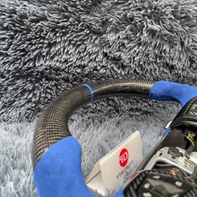 Загрузить изображение в средство просмотра галереи, TTD Craft Chevrolet 2014-2017 Chevy SS Carbon Fiber Steering Wheel