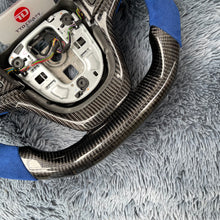 Загрузить изображение в средство просмотра галереи, TTD Craft Chevrolet 2014-2017 Chevy SS Carbon Fiber Steering Wheel