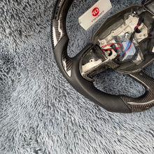 Carregar imagem no visualizador da galeria, Volante de fibra de carbono TTD Craft Dodge 2016-2023 Charger Challenger / 2014-2023 Durango