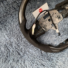 Lade das Bild in den Galerie-Viewer, TTD Craft Cadillac 2020-2025 CT4 CT4-V Blackwing/CT5 CT5-V Blackwing/2019-2025 XT4 Carbon Faserlenkrad