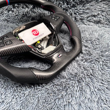 Carregar imagem no visualizador da galeria, Volante de fibra de carbono TTD Craft BMW X3 X5 X6 E83 E70 E71 E72