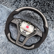 Lade das Bild in den Galerie-Viewer, TTD Craft Benz C63AMG W176 W204AMG W212 W218 C117 E350 SL63 R231 X156 GLA45AMG SLAMG Carbonfaser-Lenkrad