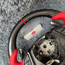 Carregar imagem no visualizador da galeria, Volante de fibra de carbono TTD Craft Chevrolet 2016-2023 Camaro