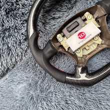 Lade das Bild in den Galerie-Viewer, TTD Craft 2. Gen Honda 2002-2006 CRV Carbonfaserlenkrad