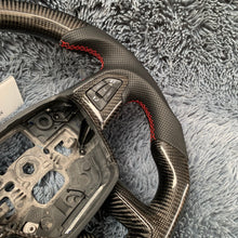 Carregar imagem no visualizador da galeria, Volante de fibra de carbono TTD Craft Ford 2015-2018 Focus Mk3 RS/ST