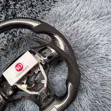 Carregar imagem no visualizador da galeria, Volante de fibra de carbono TTD Craft Lexus 2006-2013 IS250 IS350 ISF
