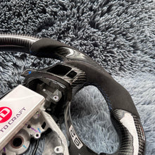 Carregar imagem no visualizador da galeria, Volante de fibra de carbono TTD Craft Lexus 2006-2013 IS250 IS350 ISF