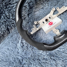 Load image into Gallery viewer, TTD Craft Corvette 2006-2013 C6 Z06 Carbon Fiber Steering Wheel