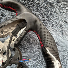 Lade das Bild in den Galerie-Viewer, TTD Craft Cadillac 2020-2025 CT4 CT4-V Blackwing/CT5 CT5-V Blackwing/2019-2025 XT4 Carbon Faserlenkrad