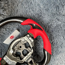 Cargar imagen en el visor de la galería, Volante de fibra de carbono TTD Craft Nissan 2009-2020 370Z