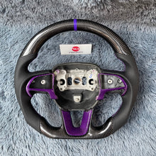 Carregar imagem no visualizador da galeria, Volante de fibra de carbono TTD Craft Dodge 2016-2023 Charger Challenger / 2014-2023 Durango