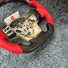 Carregar imagem no visualizador da galeria, Volante de fibra de carbono TTD Craft Nissan 2005-2012 Titan