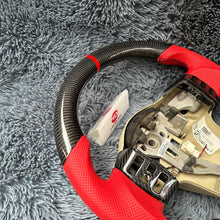 Carregar imagem no visualizador da galeria, Volante de fibra de carbono TTD Craft Nissan 2005-2012 Titan