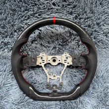 Carregar imagem no visualizador da galeria, Volante de fibra de carbono TTD Craft 2015-2021 WRX /STI