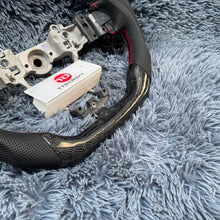 Carregar imagem no visualizador da galeria, Volante de fibra de carbono TTD Craft 2015-2021 WRX /STI