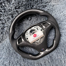 Lade das Bild in den Galerie-Viewer, TTD Craft 1 Serie E82 E88/3 Serie E90 E91 E92 E93/X1 E84 Kohlefaserlenkrad