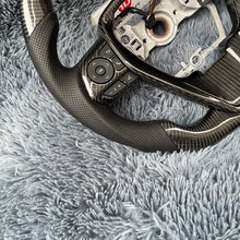 Lade das Bild in den Galerie-Viewer, TTD Craft Toyota 2018-2024 Camry SE XSE TRD V6 VENZA Carbonfaserlenkrad