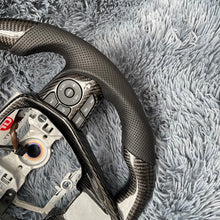 Lade das Bild in den Galerie-Viewer, TTD Craft Toyota 2018-2024 Camry SE XSE TRD V6 VENZA Carbonfaserlenkrad