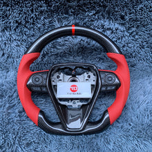 Carregar imagem no visualizador da galeria, Volante de fibra de carbono TTD Craft 8ª geração Camry 2018 - 2024 SE XSE TRD V6 V4 Avalon Venza