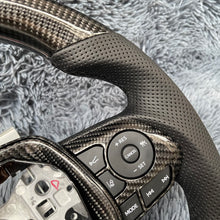 Lade das Bild in den Galerie-Viewer, TTD Craft Toyota 2018-2024 Camry SE XSE TRD V6 VENZA Carbonfaserlenkrad