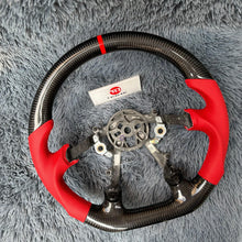 Cargar imagen en el visor de la galería, Volante de fibra de carbono TTD Craft Corvette C5 1997-2005