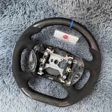 Carregar imagem no visualizador da galeria, Volante de fibra de carbono Mustang TTD Craft 1999-2004