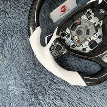 Загрузить изображение в средство просмотра галереи, TTD Craft BMW F10 F11 F07 F06 F12 F13 F01 F02 F03 F04 Carbon Fiber Steering Wheel