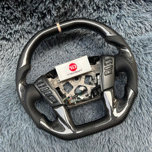 Cargar imagen en el visor de la galería, TTD Craft Nissan 2015-2024 Volante de fibra de carbono Titan