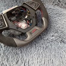 Carregar imagem no visualizador da galeria, Volante de fibra de carbono TTD Craft Chevrolet 2016-2023 Camaro