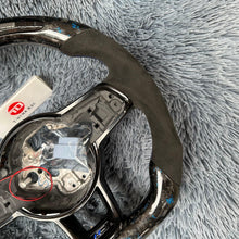 Cargar imagen en el visor de la galería, Volante de fibra de carbono TTD Craft Mk7 GTI /R Jetta 2019-2020
