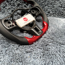 Cargar imagen en el visor de la galería, Volante de fibra de carbono TTD Craft EVO X 2008-2015