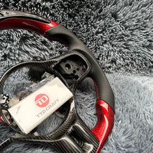 Cargar imagen en el visor de la galería, Volante de fibra de carbono TTD Craft EVO X 2008-2015