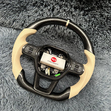 Cargar imagen en el visor de la galería, Volante de fibra de carbono TTD Craft 6ta generación 2023+ CRV