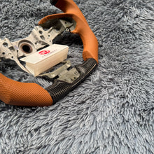 Cargar imagen en el visor de la galería, Volante de fibra de carbono TTD Craft Lexus LC500 2017-2024