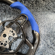 Cargar imagen en el visor de la galería, Volante de fibra de carbono TTD Craft 6ta generación 2023+ CRV