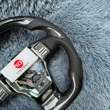 Cargar imagen en el visor de la galería, Volante de fibra de carbono TTD Craft Infiniti 2003-2006 G35