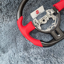 Carregar imagem no visualizador da galeria, Volante de fibra de carbono TTD Craft Toyota 2012-2013 FT86/GT86/FRS/Subaru 2013-2016 BRZ