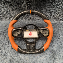 Cargar imagen en el visor de la galería, Volante de fibra de carbono TTD Craft Mitsubishi Evolution 2008-2015 EVO X