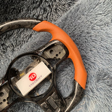 Cargar imagen en el visor de la galería, Volante de fibra de carbono TTD Craft Mitsubishi Evolution 2008-2015 EVO X