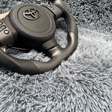 Lade das Bild in den Galerie-Viewer, TTD Craft Toyota 2006-2017 FJ Cruiser Carbonfaserlenkrad