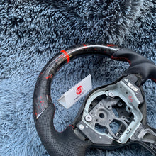 Cargar imagen en el visor de la galería, Volante de fibra de carbono TTD Craft Nissan 2009-2020 370Z
